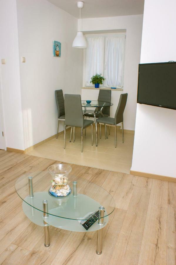 Apartments Martina Banjole Eksteriør billede